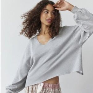 URBAN OUTFITTERS TOP